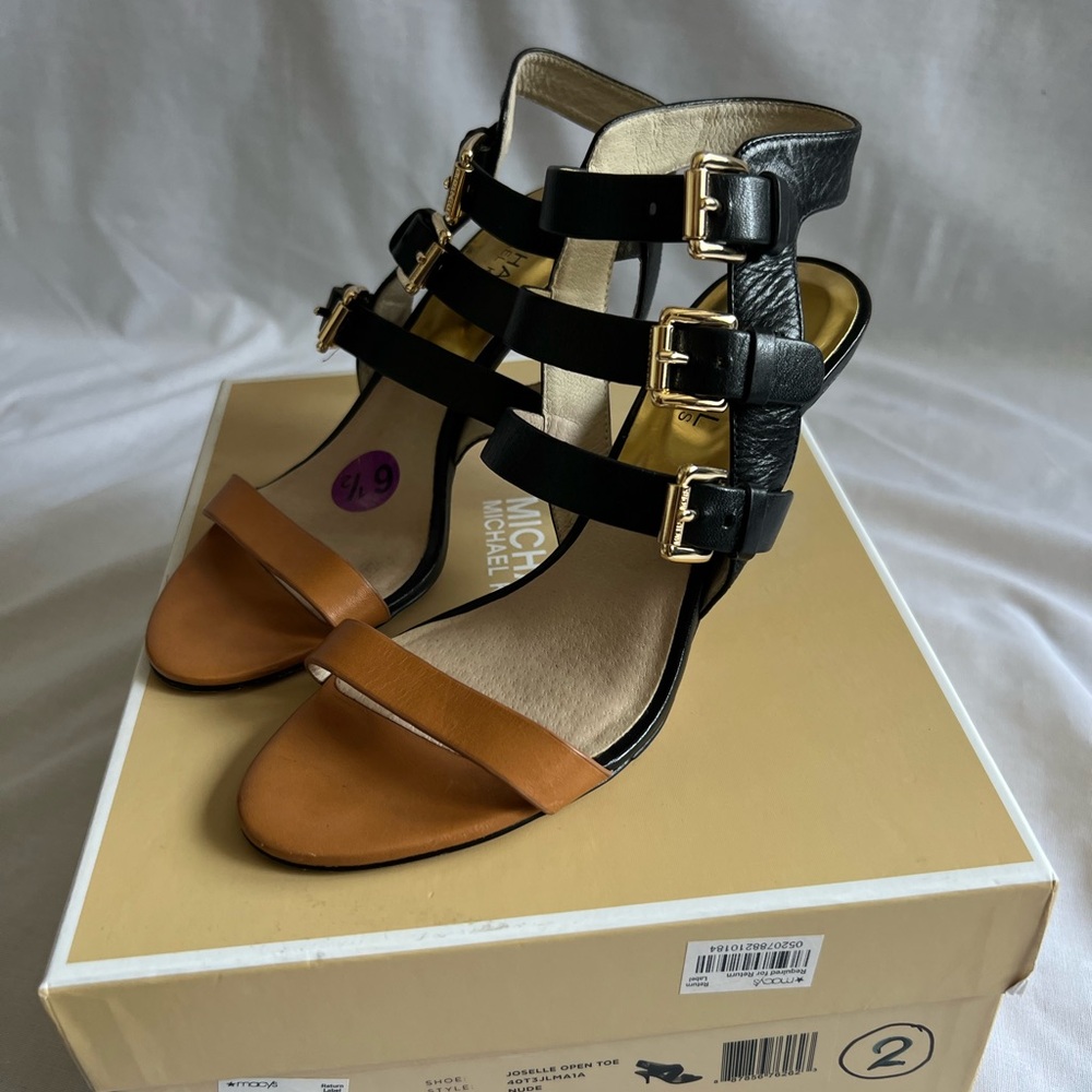Michael Kors Black and Tan Women's Sandals - Picture 4 of 4